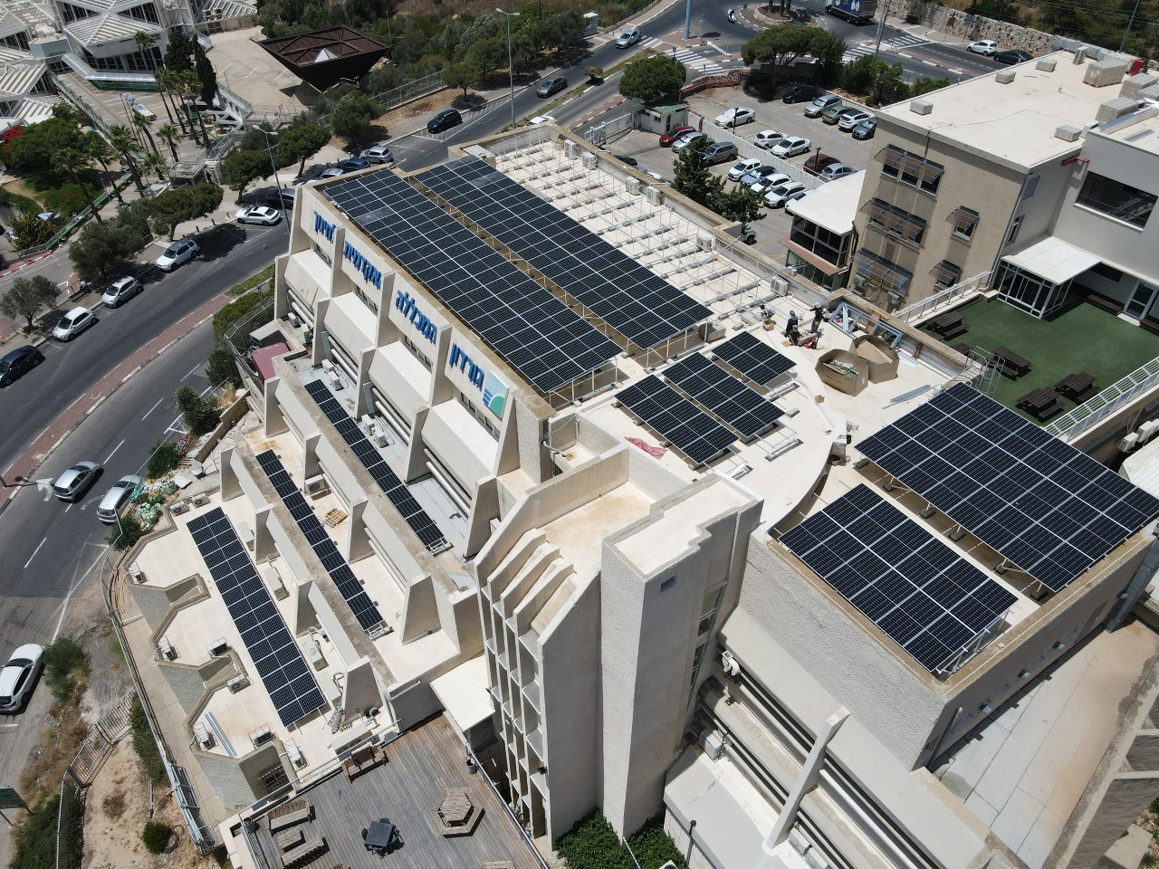 מכללת גורדון לחינוך, חיפה – 185KW - תמונה ראשית